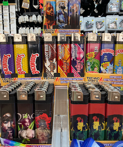 Beauty Supply Store «Lee Beauty Supply Corporation», reviews and photos, 15550 Grand River Ave, Detroit, MI 48227, USA