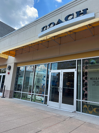 Clothing Store «Coach», reviews and photos, 1 Premium Outlet Blvd #201, Tinton Falls, NJ 07753, USA