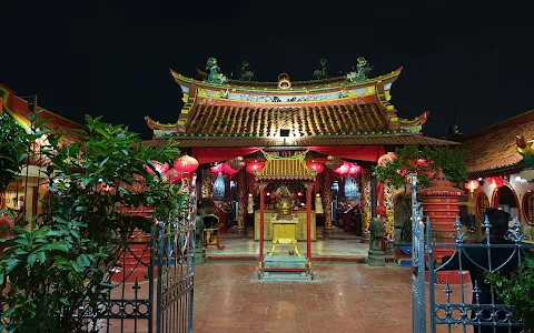 Boen Tek Bio Chinese Temple image