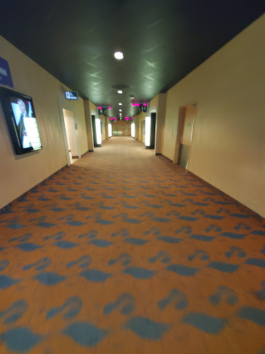 Movie Theater «Regal Cinemas Pavilion 14 & RPX», reviews and photos, 5547 S Williamson Blvd, Port Orange, FL 32128, USA