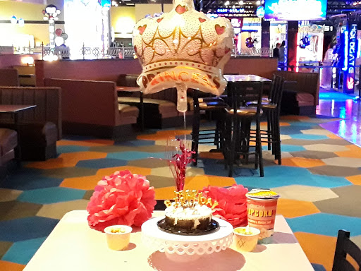 Restaurant «Main Event Entertainment», reviews and photos, 9375 Dallas Pkwy, Frisco, TX 75033, USA