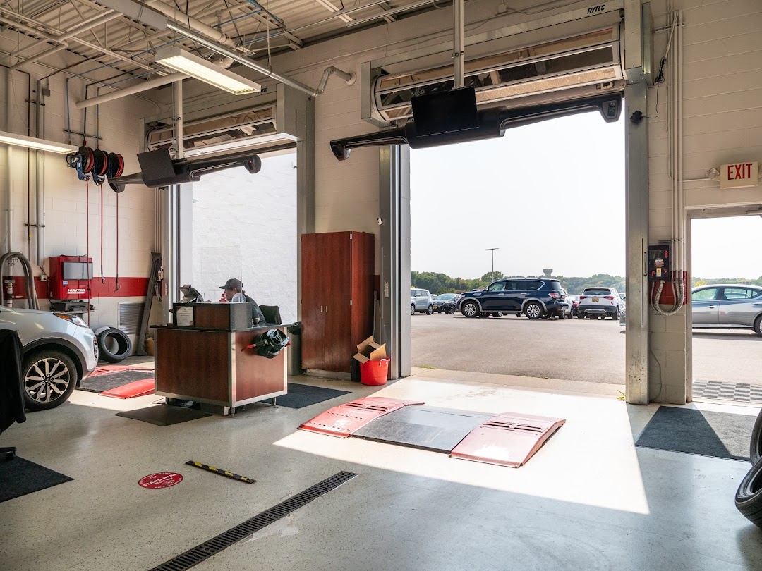 Luther Nissan of Inver Grove Service Department