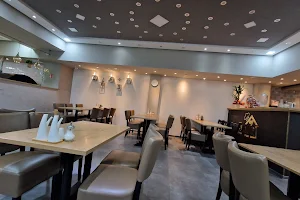 FamilienHaus Restaurant - مطعم بيت العيلة image