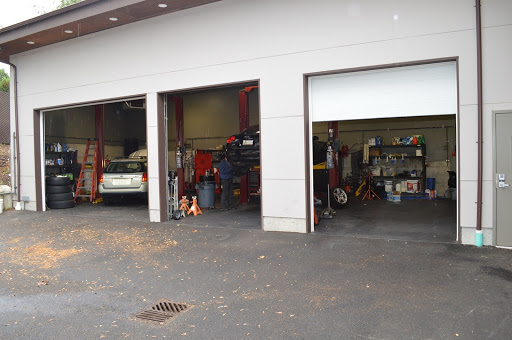 Used Car Dealer «Wheels & Deals», reviews and photos, 16003 WA-99, Lynnwood, WA 98087, USA