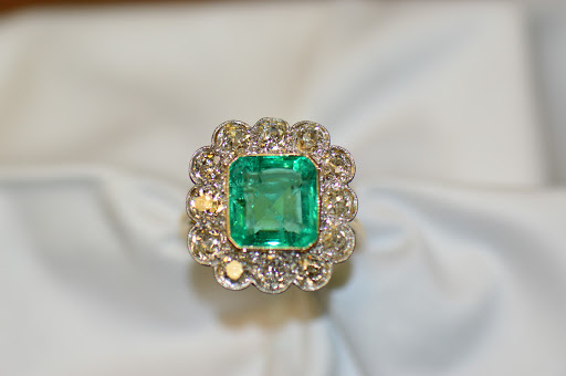 Jeweler «Batky Jewelers», reviews and photos, 5600 W Lovers Ln #120, Dallas, TX 75209, USA