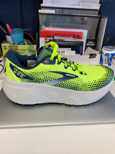 Sporting Goods Store «Falls Road Running Store», reviews and photos, 6247 Falls Rd, Baltimore, MD 21209, USA