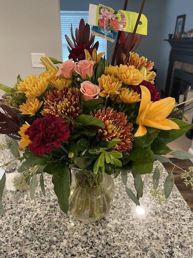 Florist «Blue Moon Florist & Gift Shop», reviews and photos, 1107 Horseshoe Pike, Downingtown, PA 19335, USA