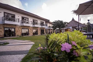 Parklane Bohol Resort and Spa image