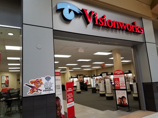 Eye Care Center «Visionworks - Lancaster Mall», reviews and photos, 831 Lancaster Dr NE, Salem, OR 97301, USA