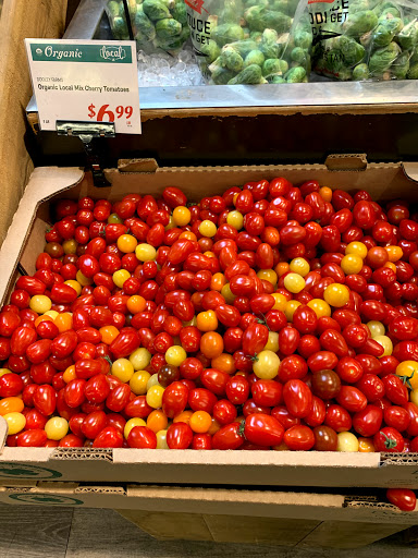 Grocery Store «Family Fare Supermarket», reviews and photos, 724 N University Dr, Fargo, ND 58102, USA