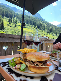 Plats et boissons du Restaurant français Le Chalet du Friolin à Montchavin-Les Coches - n°2