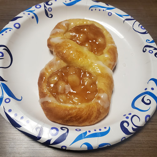 Coffee Shop «Donut King», reviews and photos, 151 Copeland St, Quincy, MA 02169, USA