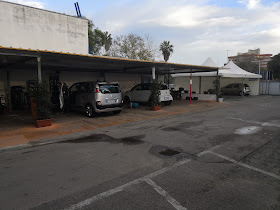 Autolavaggio Viale Dello Stadio di IVAN bursomanno