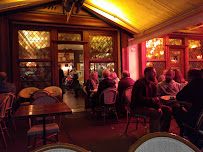 Atmosphère du Restaurant français Le Sylvia à Chantilly - n°18