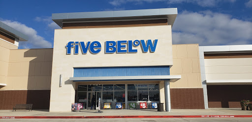 Variety Store «Five Below», reviews and photos, 6600 Spring Stuebner Rd Suite 156, Spring, TX 77389, USA