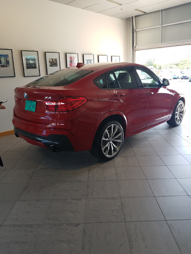 BMW Dealer «BMW of Milwaukee North», reviews and photos, 5990 N Green Bay Ave, Glendale, WI 53209, USA