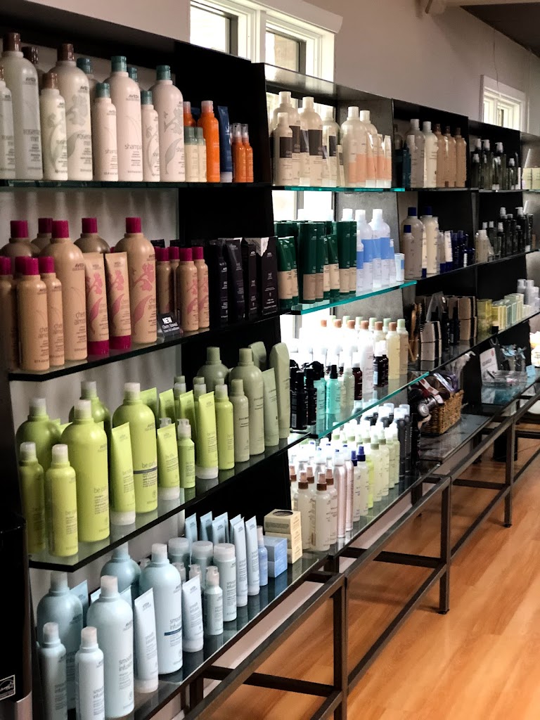 The Edge an AVEDA Concept Salon 46123