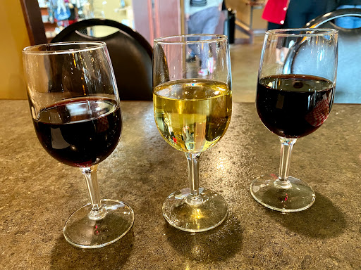 Winery «Dancing Dragonfly Winery», reviews and photos, 2013 120th Ave, St Croix Falls, WI 54024, USA