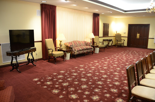 Funeral Home «Wheelan-Pressly Funeral Homes», reviews and photos, 3030 7th Ave, Rock Island, IL 61201, USA