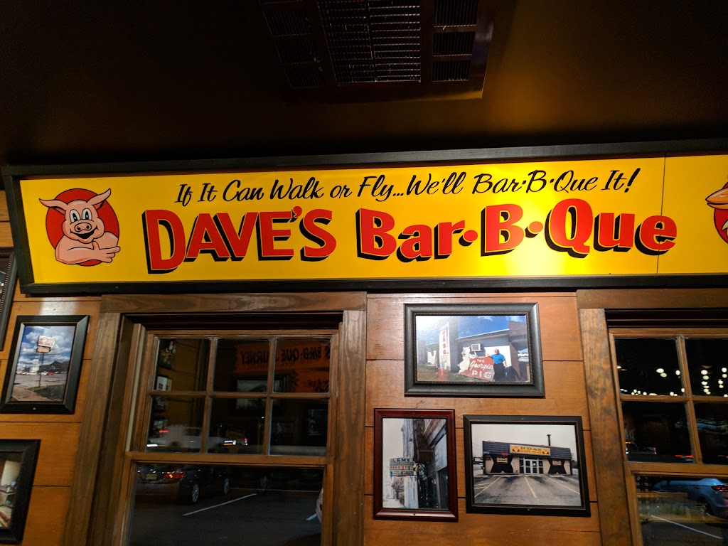 Famous Dave's Bar-B-Que 08840