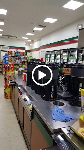 Convenience Store «7-Eleven», reviews and photos, 7743 Sashabaw Rd, Village of Clarkston, MI 48348, USA
