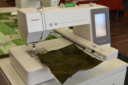 Quilt Shop «The Pickett Fence», reviews and photos, 100 W Blackhawk Ave, Prairie du Chien, WI 53821, USA