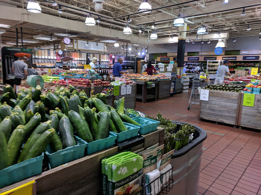 Grocery Store «Whole Foods Market», reviews and photos, 7511 Leesburg Pike, Falls Church, VA 22043, USA