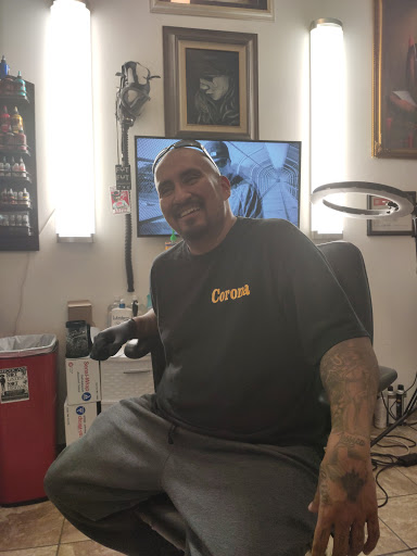 Explore outline florida tattoo ideas, creative tattoo ideas in Reading, available at Way Of Life Tattoo Studio