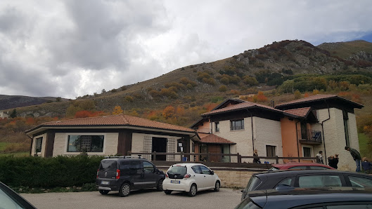 L'aurora Resort Via del Rocchio, 2, 67047 Rocca di Cambio AQ, Italia