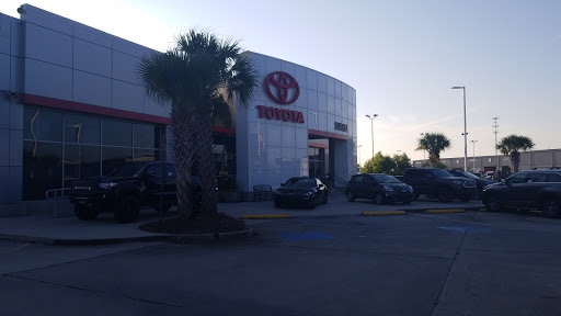 Toyota Dealer «Toyota of Slidell», reviews and photos, 300 E Howze Beach Rd, Slidell, LA 70461, USA