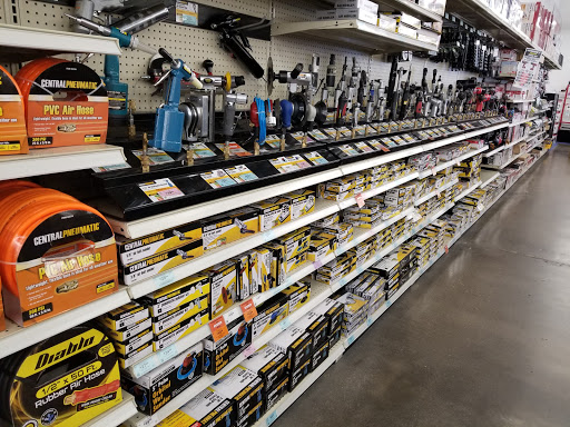 Hardware Store «Harbor Freight Tools», reviews and photos, 920 E 104th Ave, Thornton, CO 80233, USA