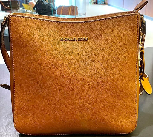 Pawn Shop «Paramount Pawn and Jewelry», reviews and photos, 10660 US-1, Port St Lucie, FL 34952, USA