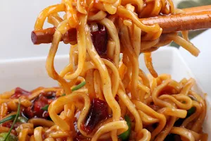 Chozen Noodle image