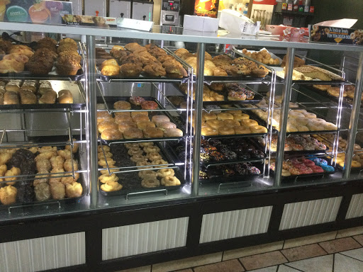 Donut Shop «Yum Yum Donuts», reviews and photos, 10501 Magnolia Ave, Anaheim, CA 92804, USA
