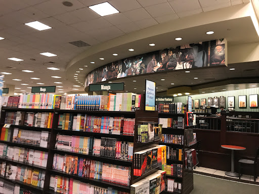 Book Store «Barnes & Noble», reviews and photos, 230 Main St, White Plains, NY 10601, USA