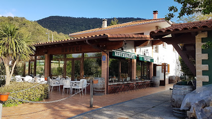Restaurante Urtegi - Calle Alta, 1, 09587 Ribota de Ordunte, Burgos, Spain