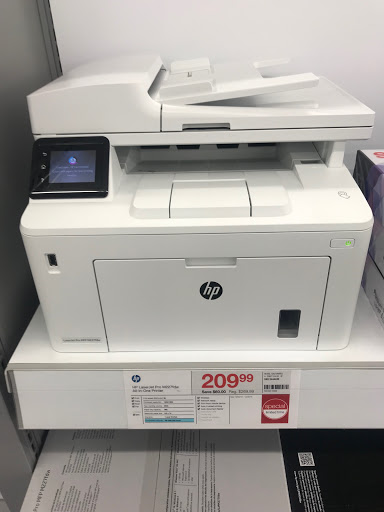 Office Supply Store «Staples», reviews and photos, 165 Middlesex Ave, Somerville, MA 02145, USA