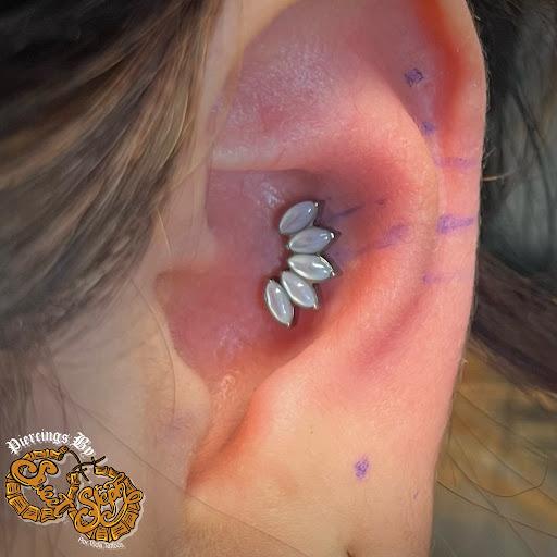 Explore logger tattoo ideas, creative tattoo ideas in Laredo, available at Por Vida Tattoos