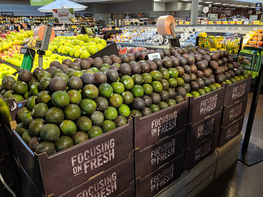 Grocery Store «Stop & Shop», reviews and photos, 11 E High St, East Hampton, CT 06424, USA