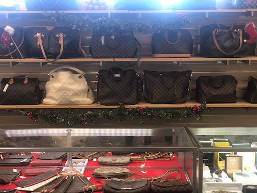 Pawn Shop «iPawn Little Rock», reviews and photos, 11108 N Rodney Parham Rd, Little Rock, AR 72212, USA