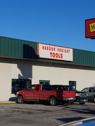 Hardware Store «Harbor Freight Tools», reviews and photos, 3207 Main Ave C, Fargo, ND 58103, USA