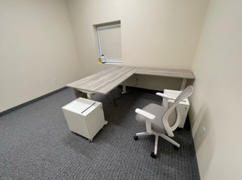 Office Furniture Store «Office Furniture Now», reviews and photos, 3740 W Van Buren St #104, Phoenix, AZ 85009, USA