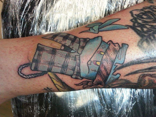 Tattoo Shop «Sacred Ink Tattoo», reviews and photos, 2707 E Court St, Flint, MI 48503, USA