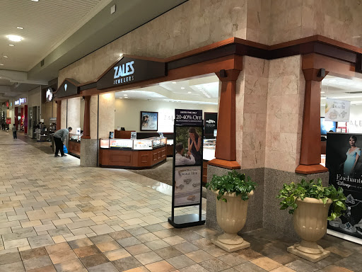 Jewelry Store «Zales - The Diamond Store», reviews and photos, 6020 82nd St, Indianapolis, IN 46250, USA