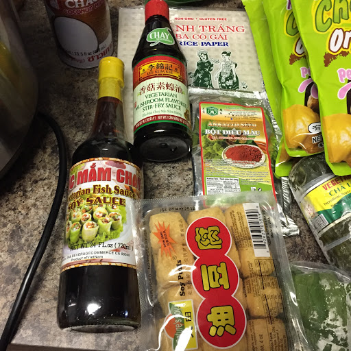 Asian Grocery Store «Phan Thiet Oriental Market», reviews and photos, 497 Schmale Road, Carol Stream, IL 60188, USA