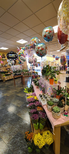 Supermarket «Super Stop & Shop», reviews and photos, 1429 NY-300, Newburgh, NY 12550, USA