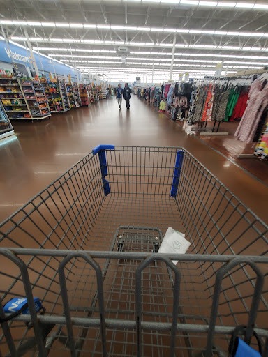 Department Store «Walmart Supercenter», reviews and photos, 4235 Veteran Dr, Geneseo, NY 14454, USA