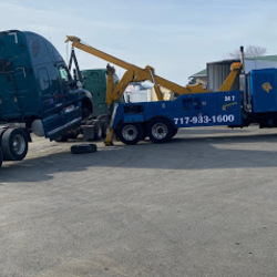 Trailer Repair Shop «BLUE MOUNTAIN TRUCK & TRAILER REPAIR», reviews and photos, 550 Brown Rd, Myerstown, PA 17067, USA