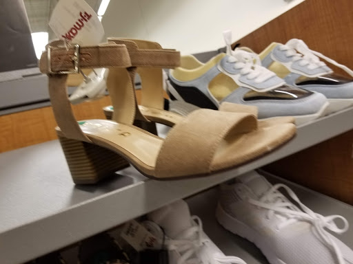 Department Store «T.J. Maxx», reviews and photos, 160 Everett Ave, Chelsea, MA 02150, USA