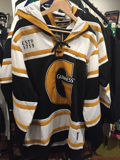 Irish Goods Store «Lucky Ewe Irish Goods», reviews and photos, 2371 Whitney Ave, Hamden, CT 06518, USA